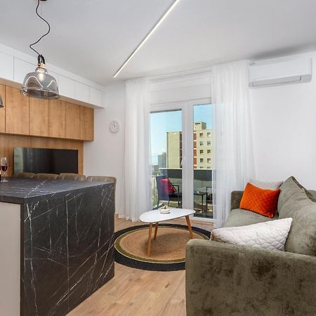 Brand New Apartment Close To The Beach, City Center And University Of Rijeka - Apartment Karlo المظهر الخارجي الصورة
